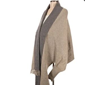 Seraphine Maternity Nursing Shawl Wrap